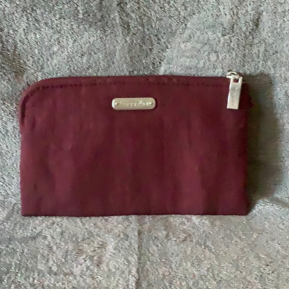 Baggallini On The Go Daily RFID Pouch - Maroon
